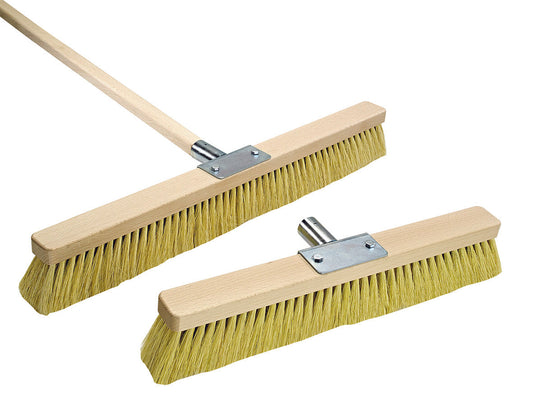 Brosse balai four avec emmanchure métal